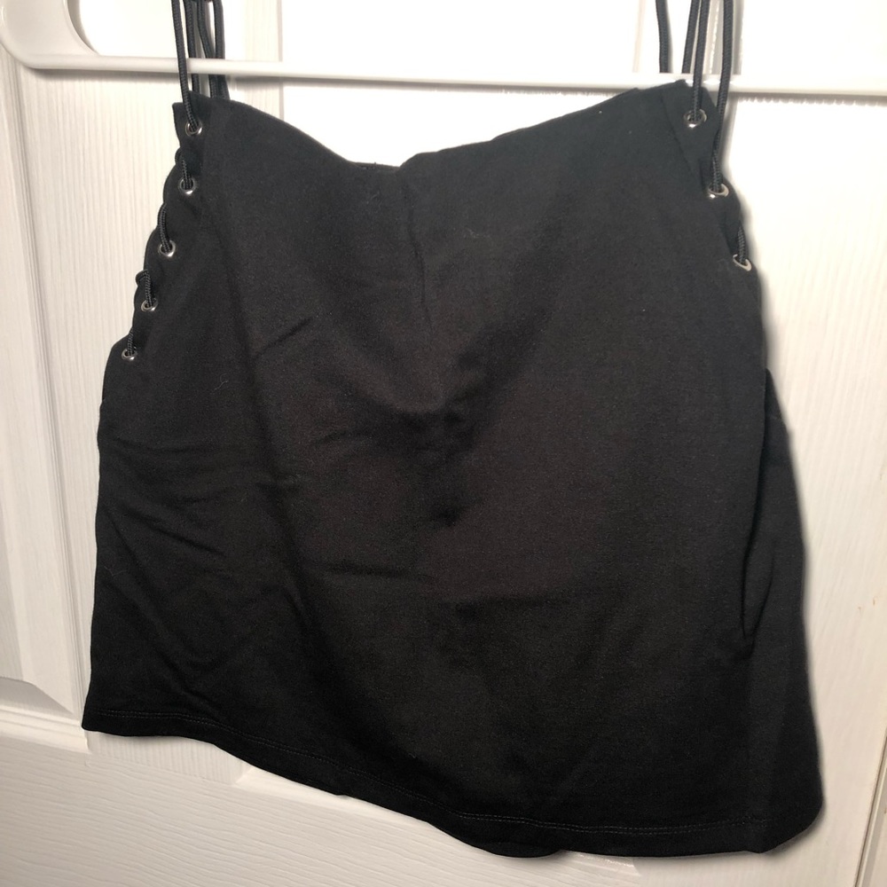 NWT FOREVER 21 LACE UP MINI SKIRT SIZE SMALL